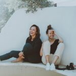 Risa, hormonas y bienestar: la receta emocional de las mujeres felices